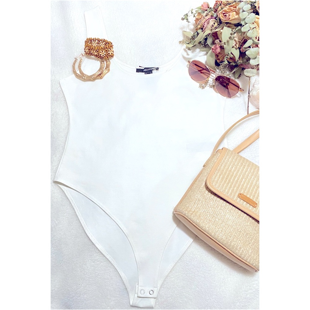 Forever 21 white bodysuit